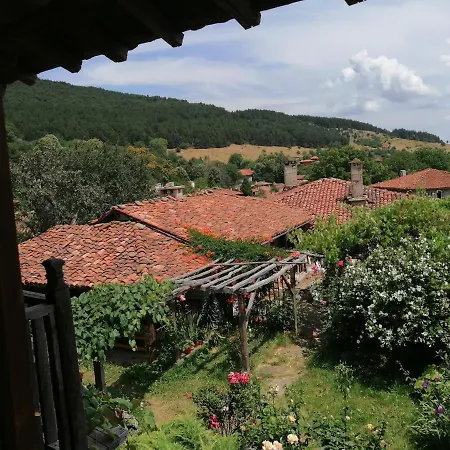 къщата на художника بيت ضيافة *