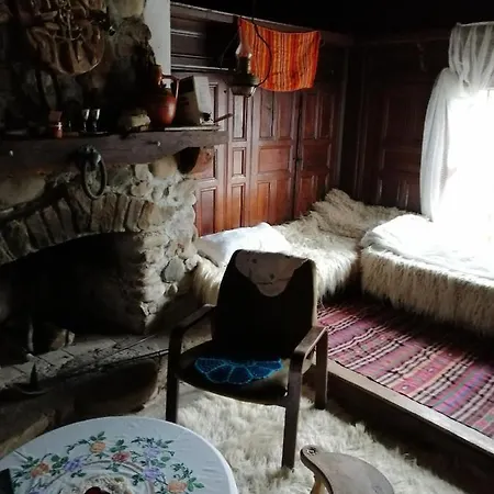 بيت ضيافة къщата на художника *